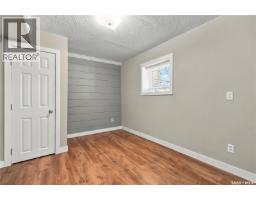328 College Avenue E, Regina, SK S4N0V8 Photo 26
