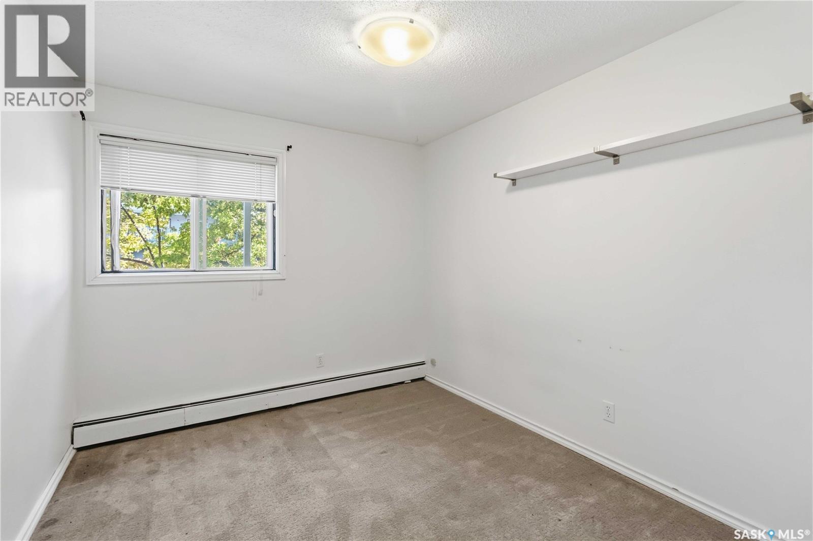 #201-A1 1121 McKercher DRIVE - 17