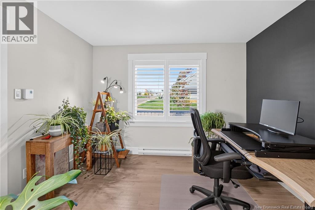 36 Luxor Drive - 13