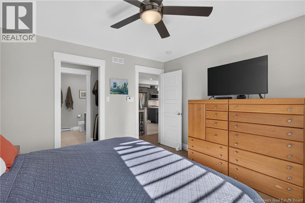 36 Luxor Drive - 34