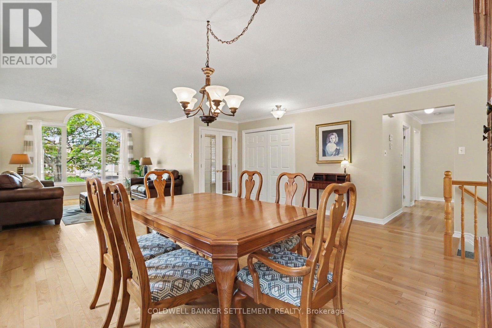 16 ANTONIO WAY - 8