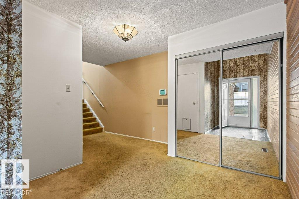 3022 108 ST NW - 10