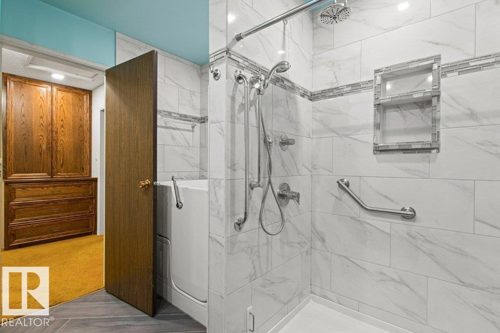 3022 108 ST NW - 34