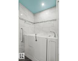 3022 108 St Nw, Edmonton, AB T6J3S6 Photo 35