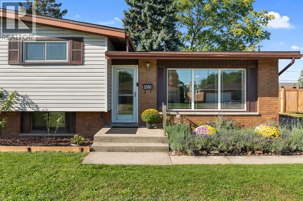 2505 LONGFELLOW - 4