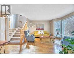 118 Tarington Close NE - photo 17