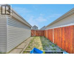 118 Tarington Close NE - photo 8
