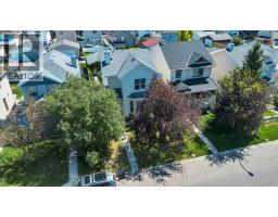 118 Tarington Close NE - photo 11