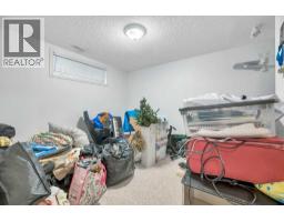 118 Tarington Close NE - photo 38