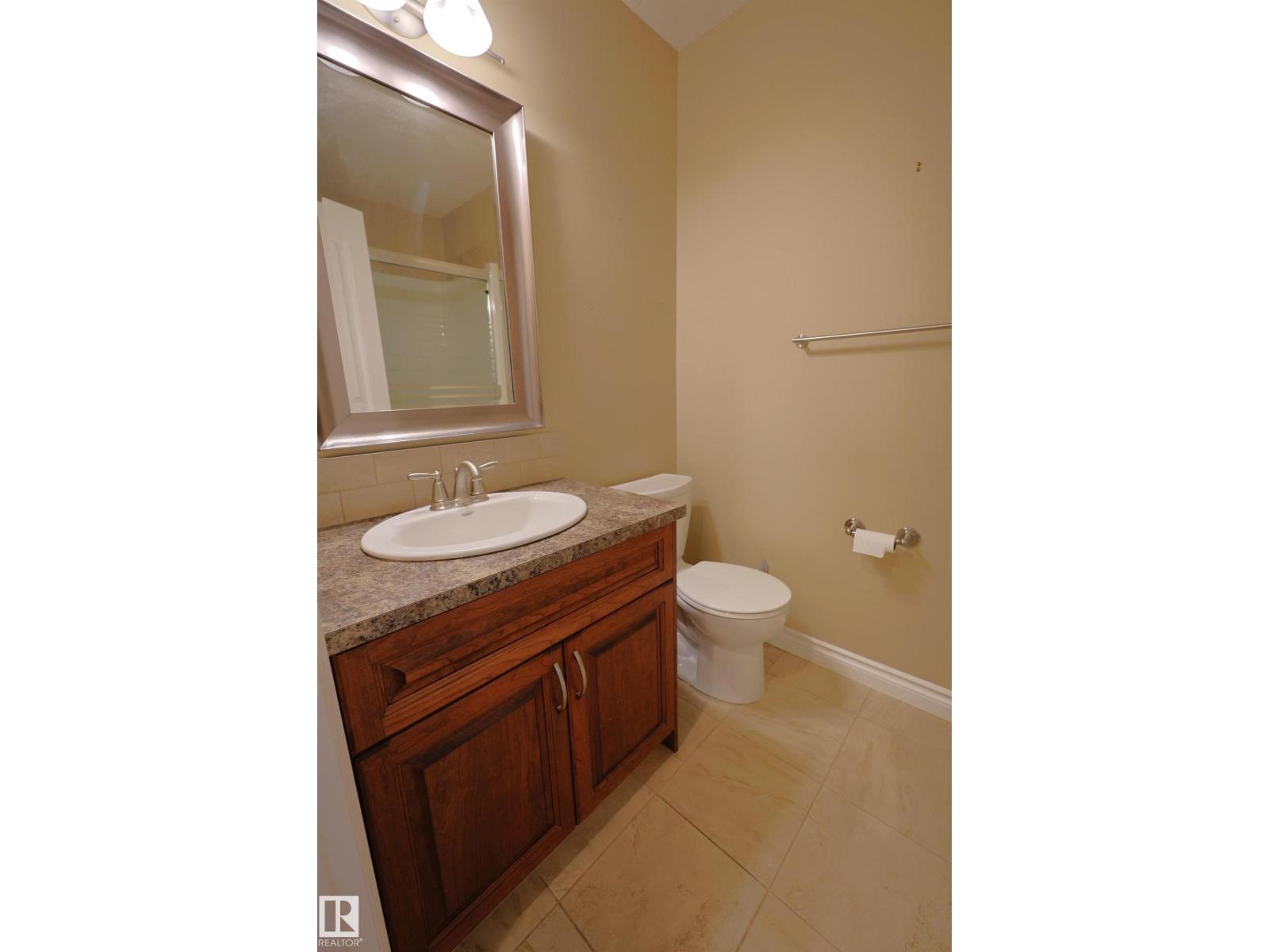 53 BUTTERFIELD CR - Image 33