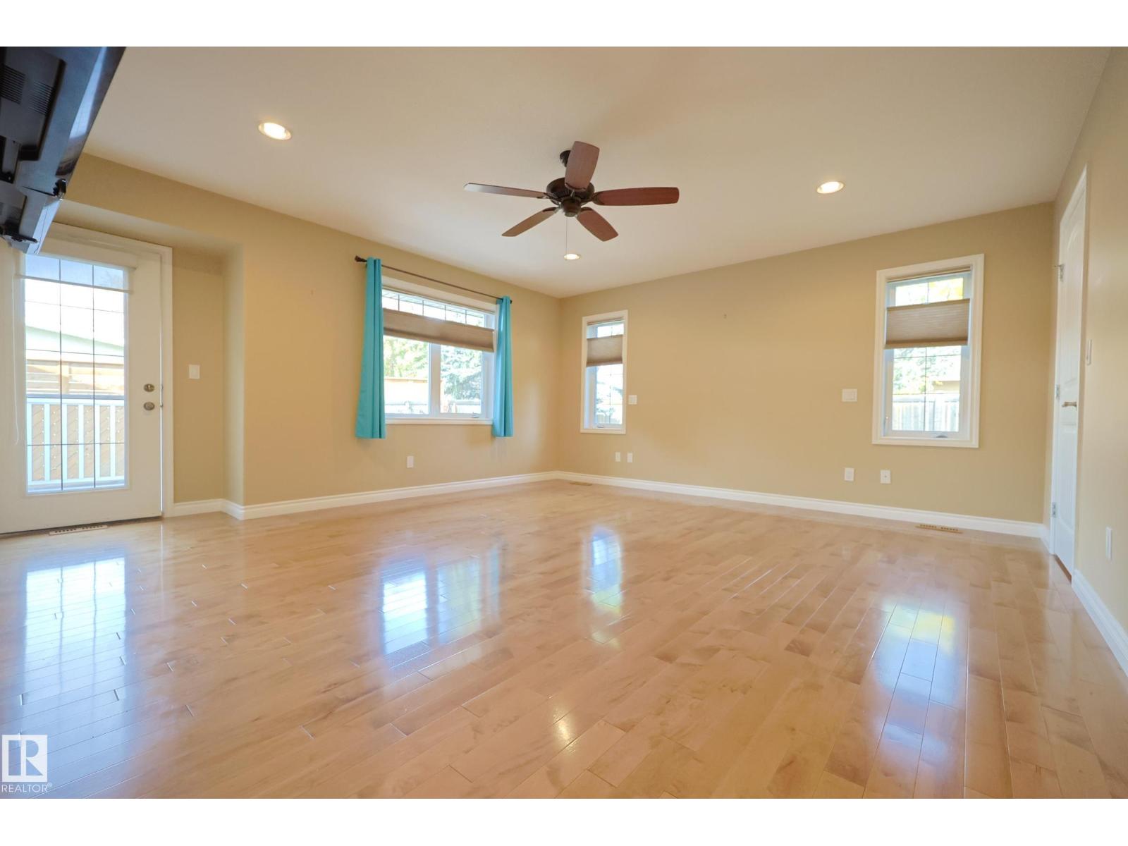 53 BUTTERFIELD CR - Image 4