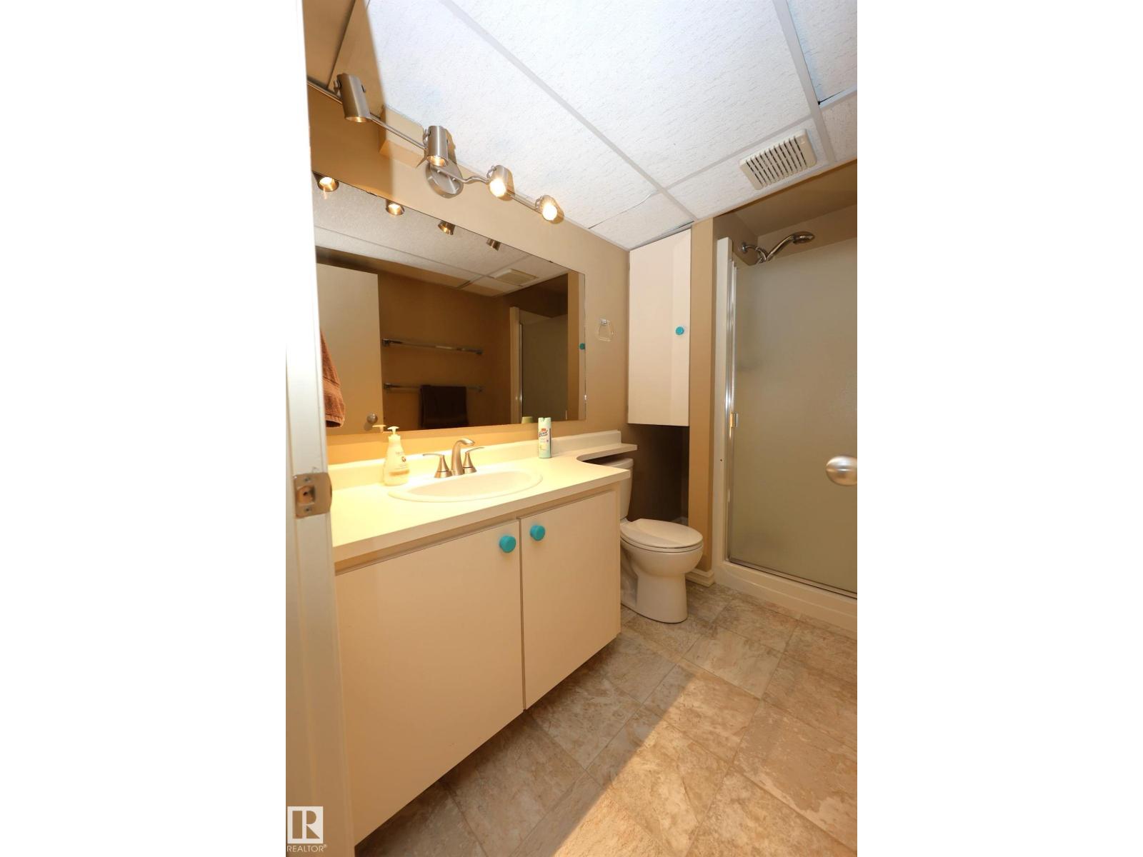 53 BUTTERFIELD CR - 45