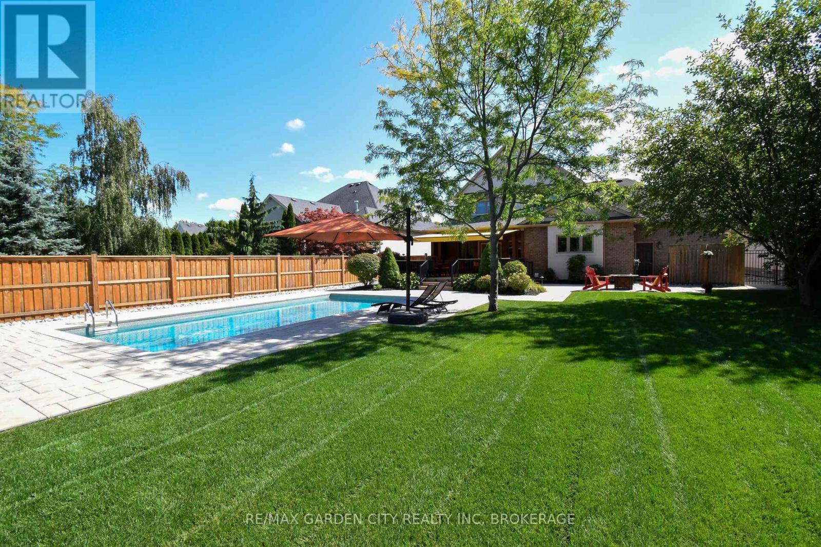 12 POWER GLEN ROAD - 38