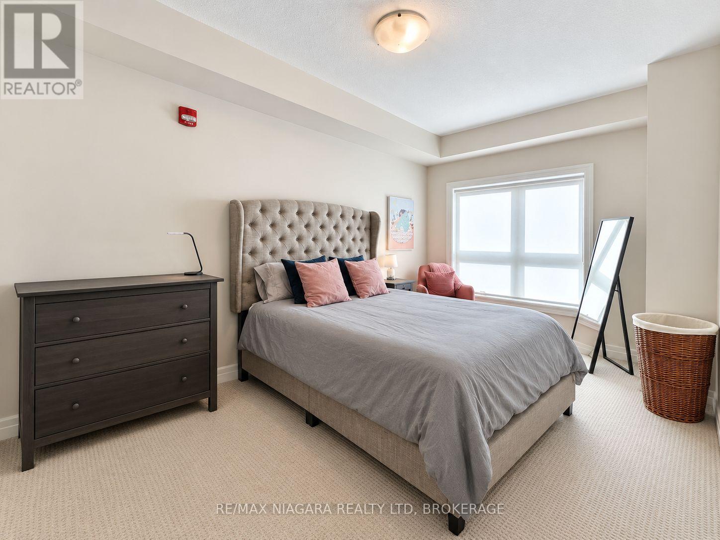 212 Lakeport Road — photo 16