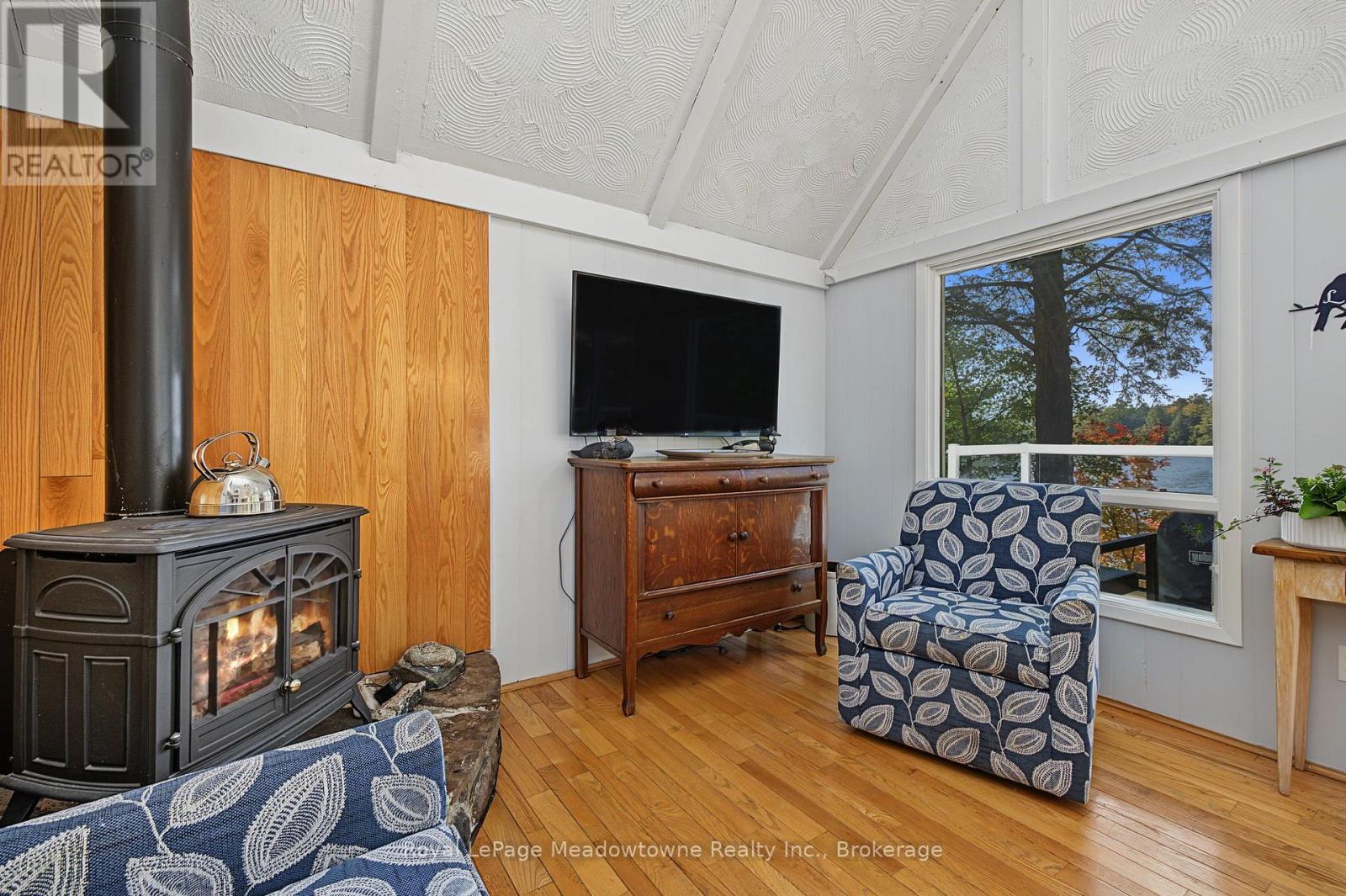 6 CHANNELVIEW ROAD - 16