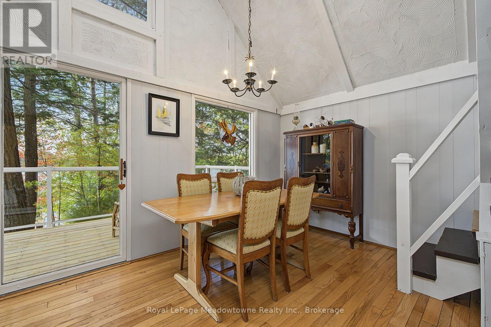 6 CHANNELVIEW ROAD - 18
