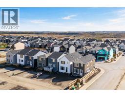 160 Snowberry Common Se, Calgary, AB T3M4G7 Photo 38