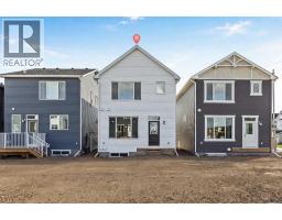 160 Snowberry Common Se, Calgary, AB T3M4G7 Photo 37