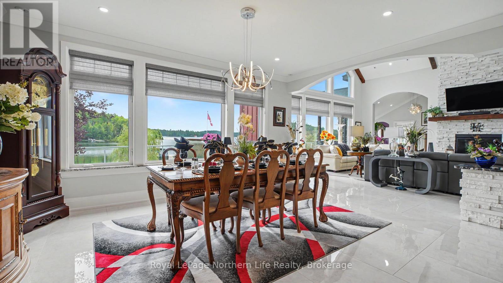 291 FOX DRIVE - 11
