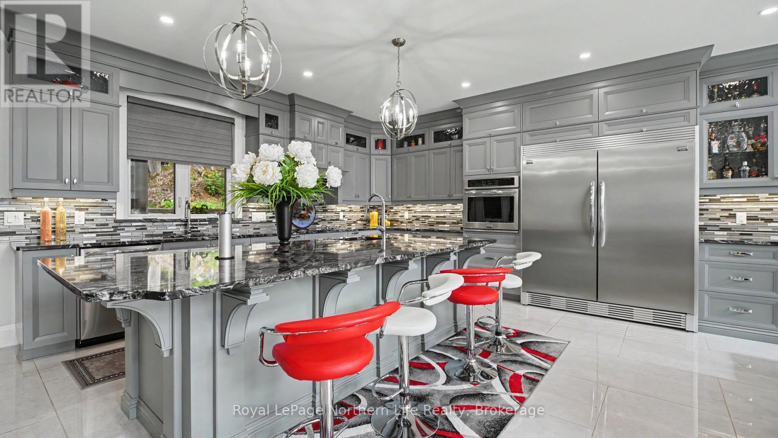 291 FOX DRIVE - 13