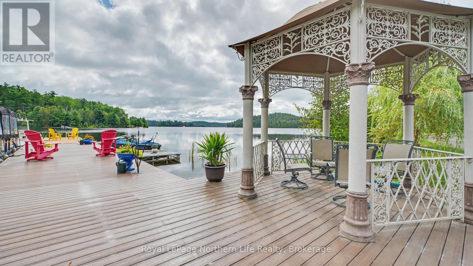 291 FOX DRIVE - 47