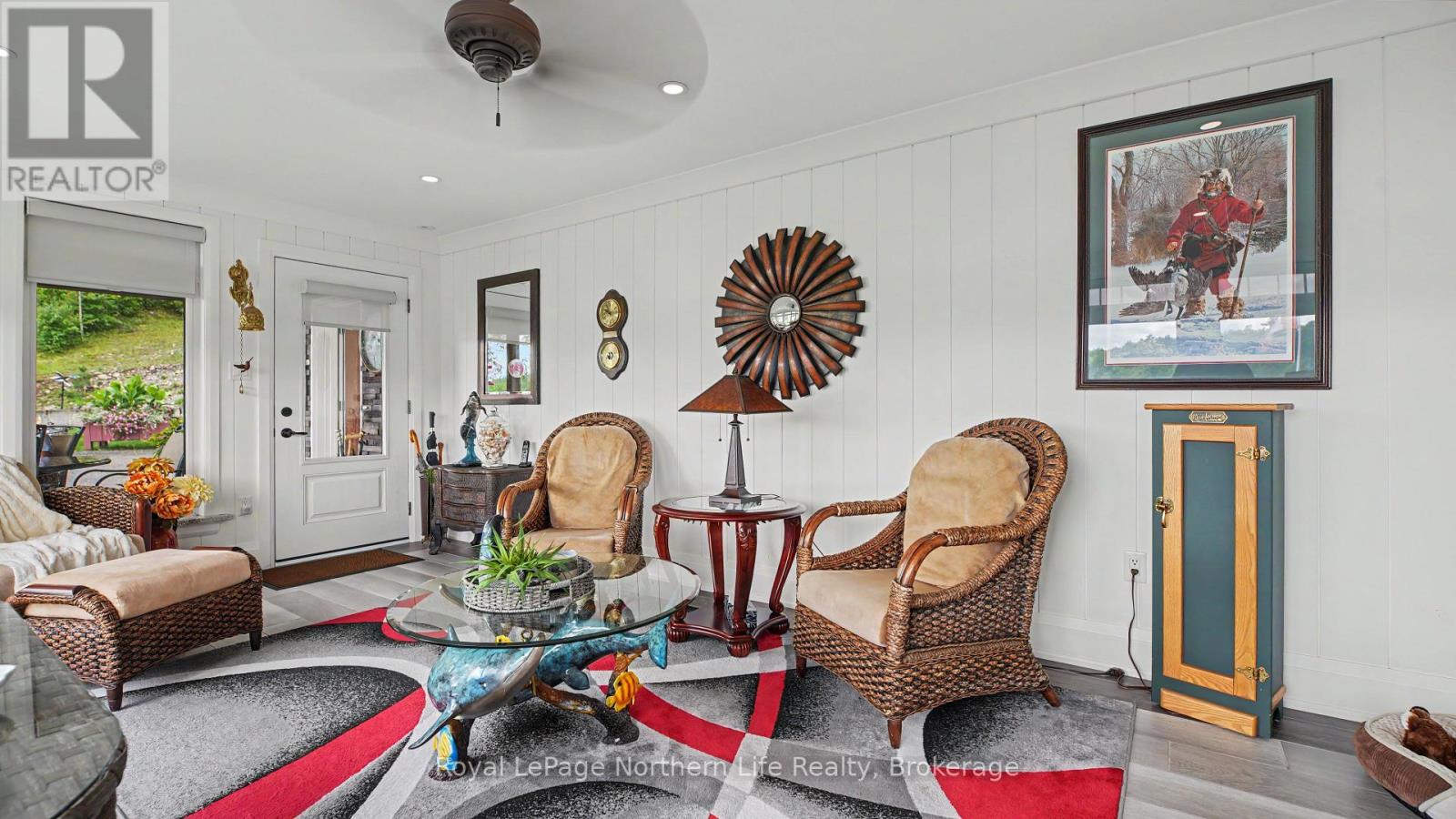 291 FOX DRIVE - 8