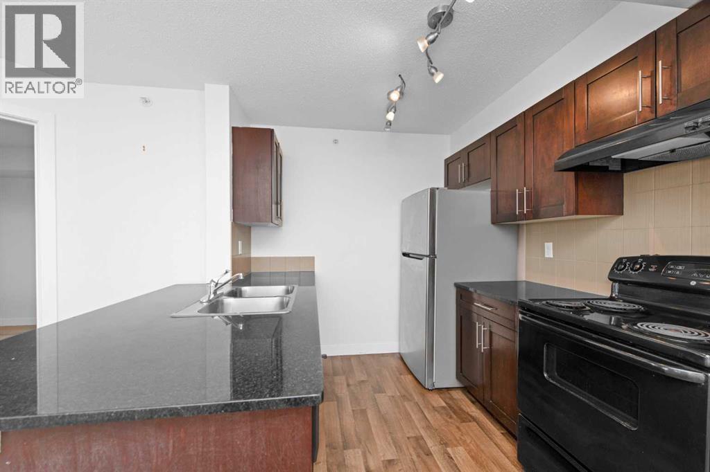 #423 195 Kincora Glen Road NW - 6