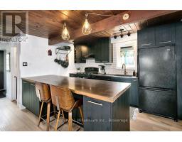 102 Martin Grove, Blue Mountains, ON L9Y0N5 Photo 9