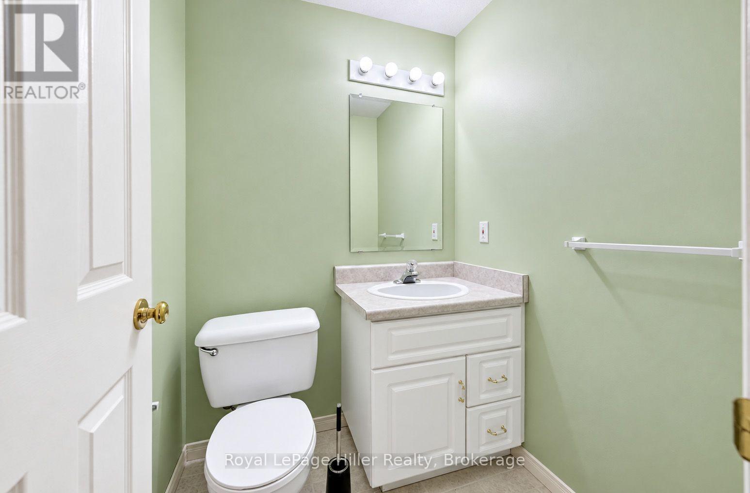 162 ATHLONE CRESCENT - 21