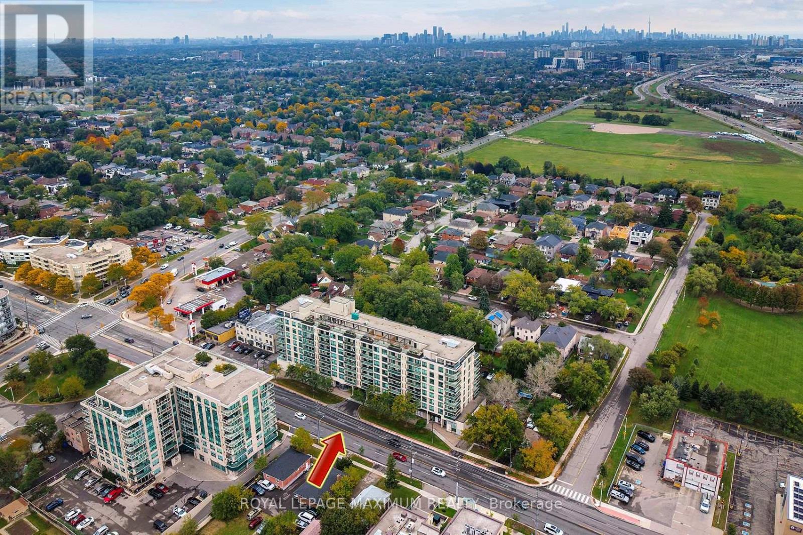 #505 935 SHEPPARD AVENUE W - 3
