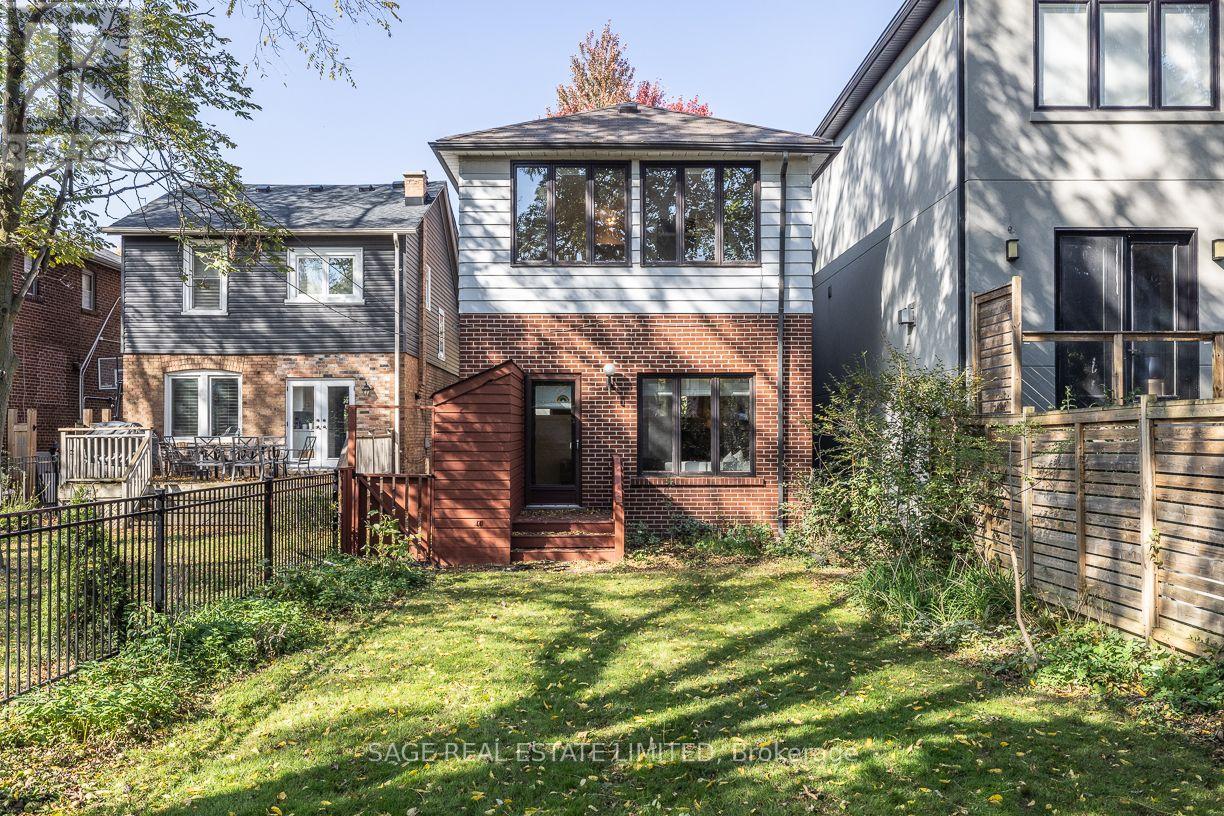 165 Craighurst Avenue, Toronto, ON photo 38