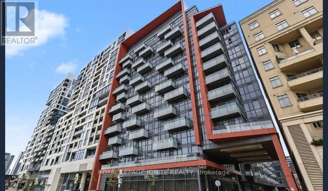 828- 560 Front Street West, Toronto, ON photo 1