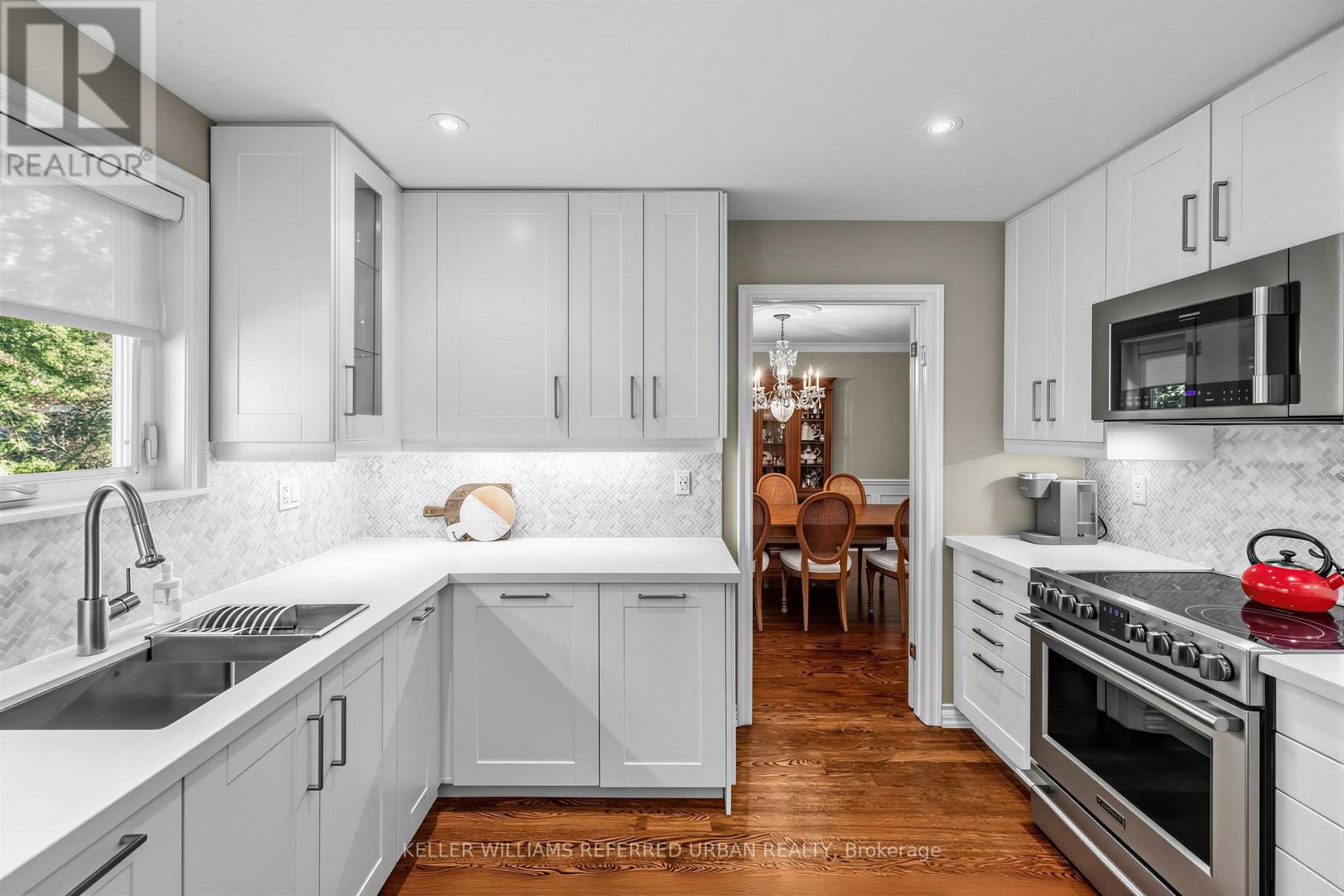 124 Abbeywood Trail, Toronto, ON photo 12