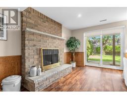 124 Abbeywood Trail, Toronto, ON M3B3B5 Photo 23