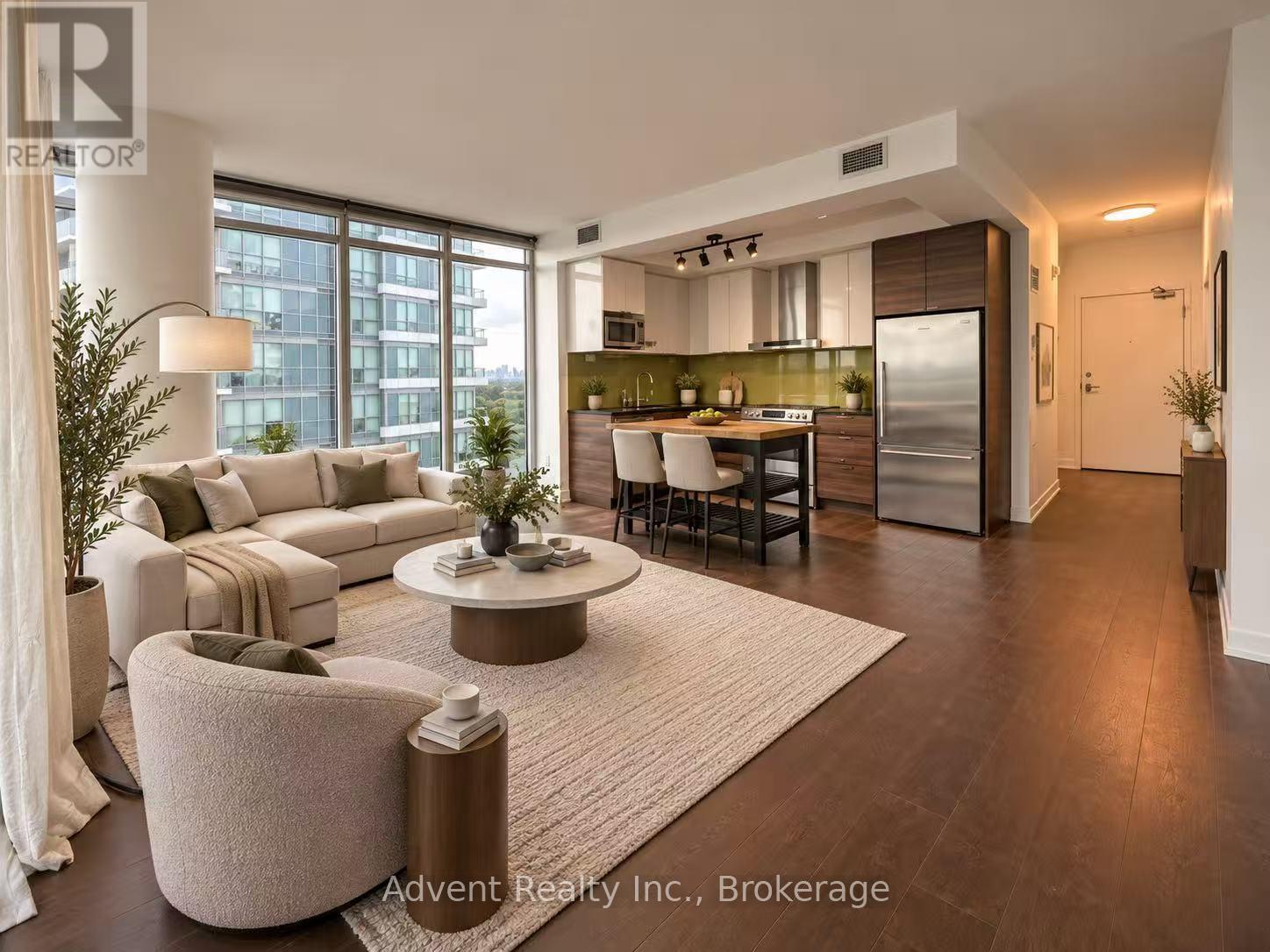 #3008 121 MCMAHON DRIVE - 3