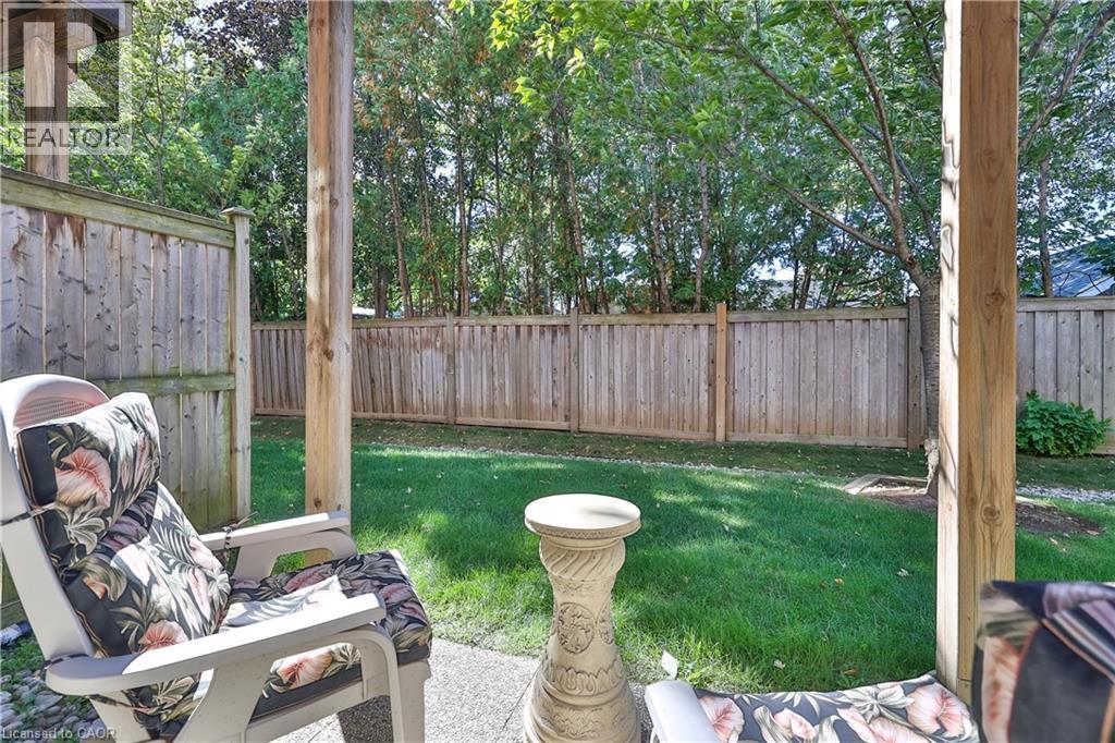 #42 1401 PLAINS Road E - Image 37