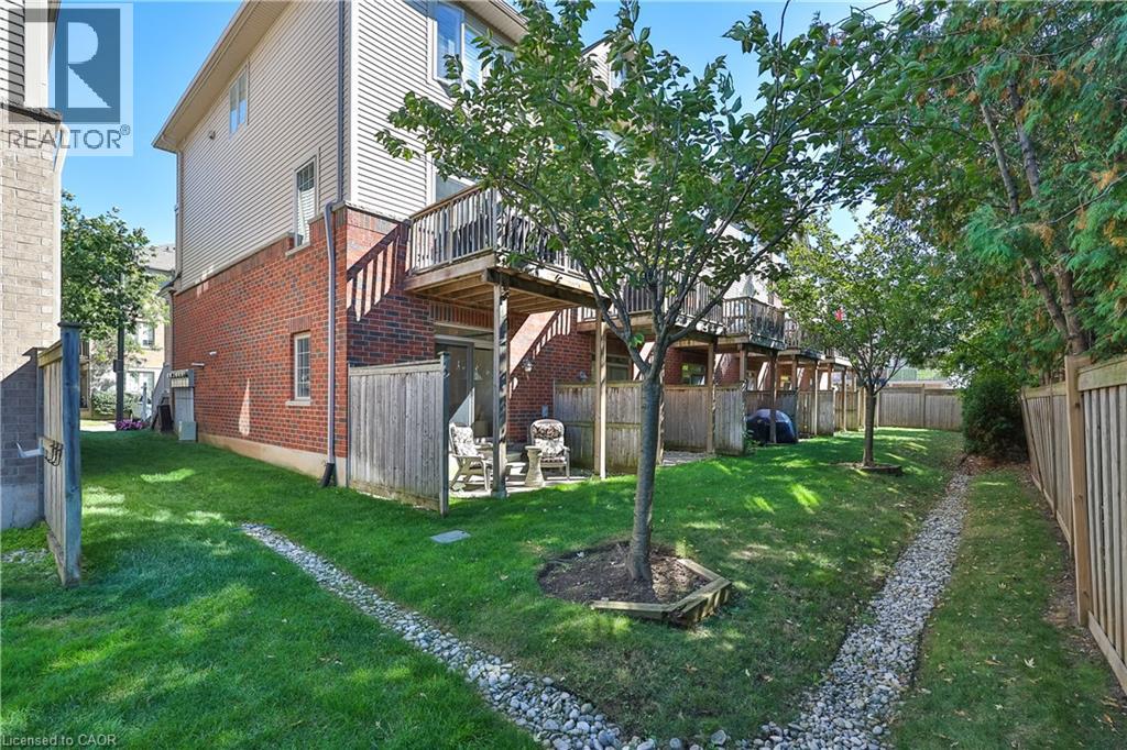#42 1401 PLAINS Road E - Image 39