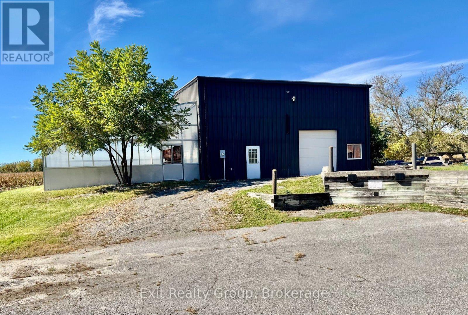 220 North Street — photo 21
