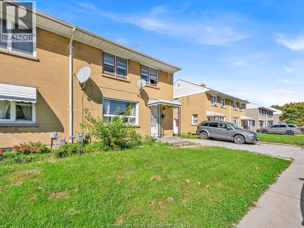2290 TECUMSEH ROAD West - Image 5