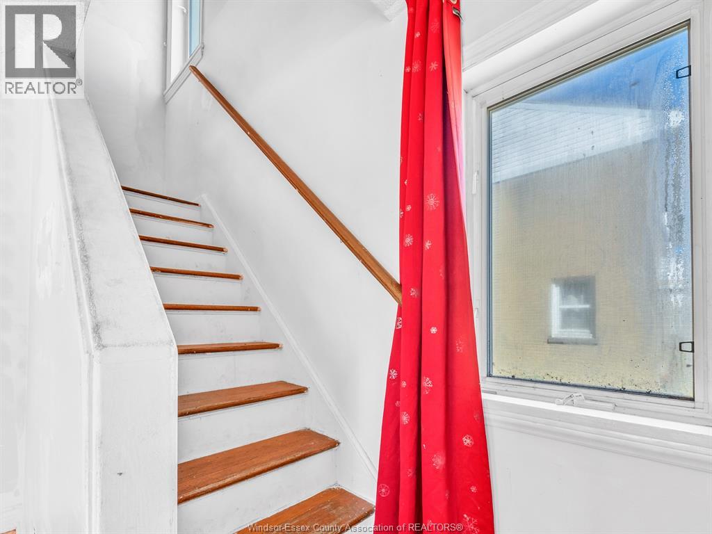 2290 TECUMSEH ROAD West - Image 16
