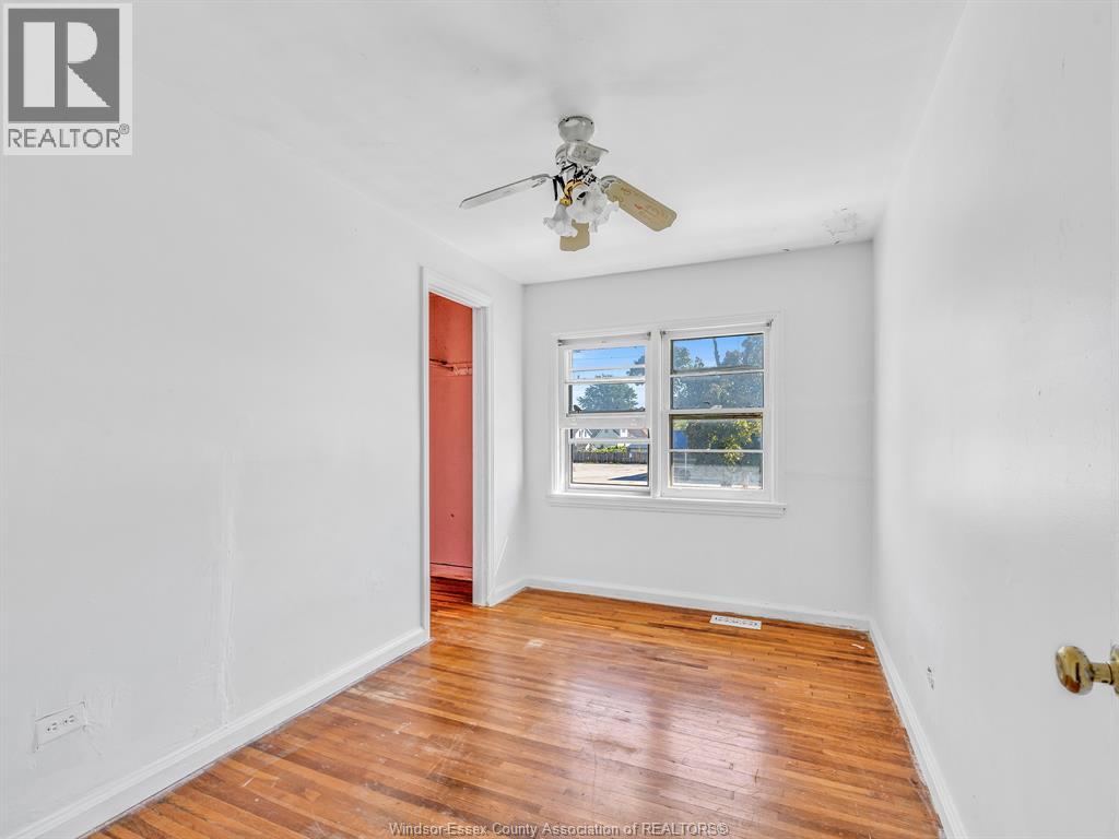 2290 TECUMSEH ROAD West - Image 19