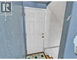 2290 Tecumseh Road West, Windsor, ON N9B1W1 Photo 27