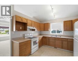 Kitchen - 10409 73 Avenue, Grande Prairie, AB T8W2M7 Photo 7