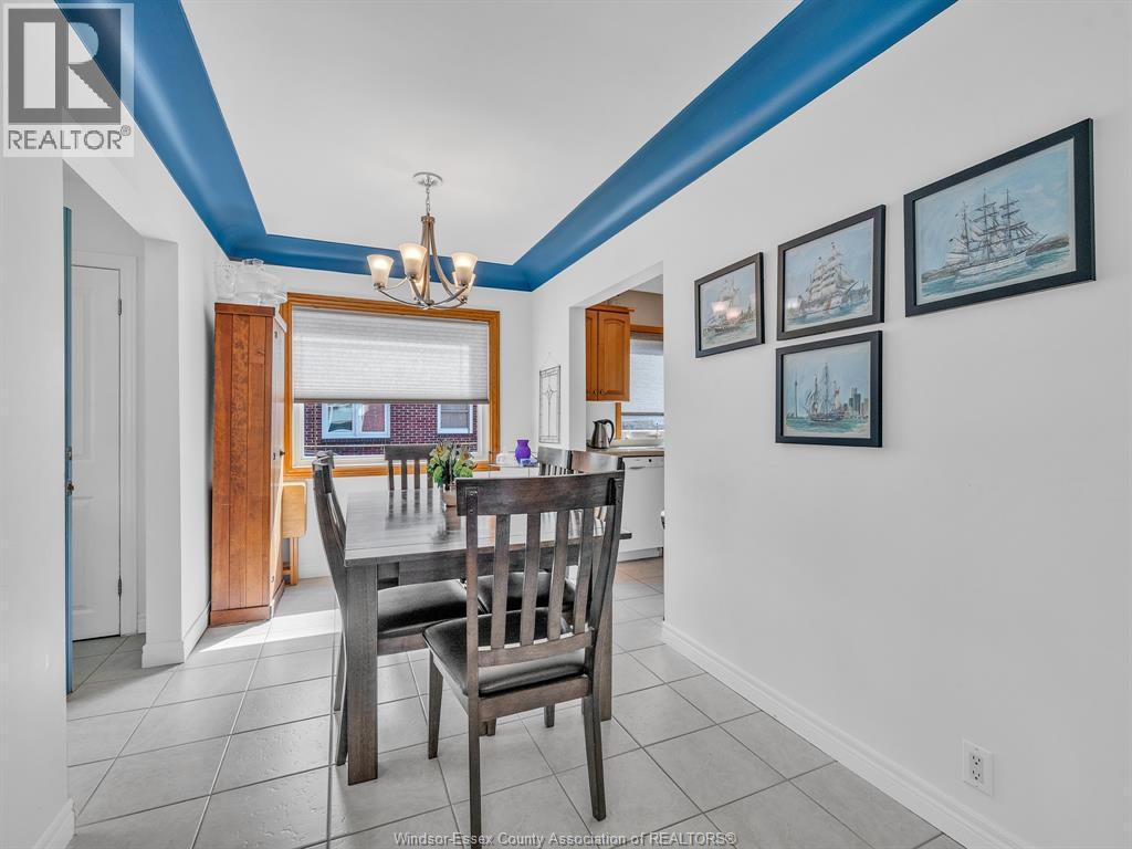 1011 PARKVIEW - Image 16