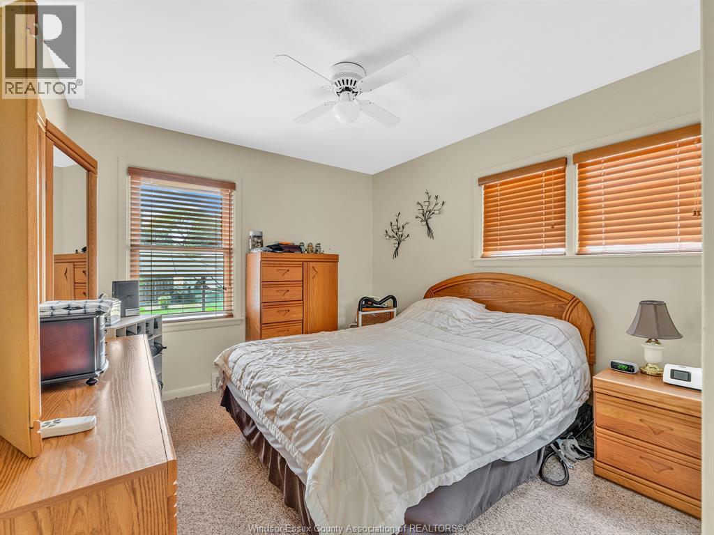 1011 PARKVIEW - 25