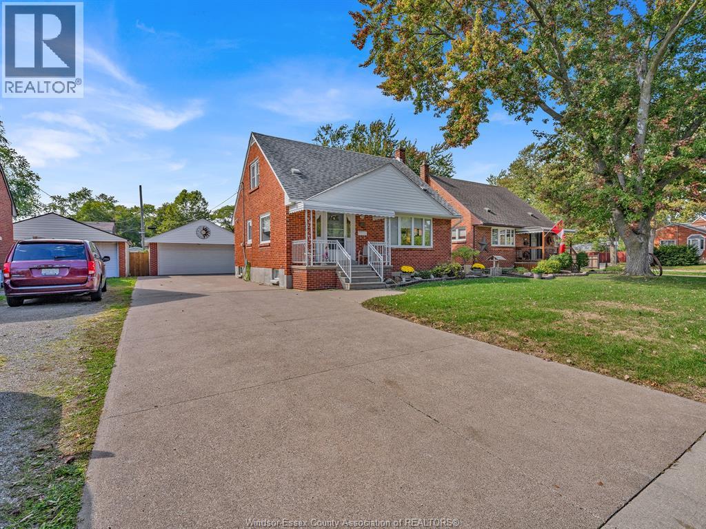 1011 PARKVIEW - 4