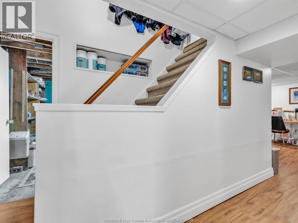 1011 PARKVIEW - 40