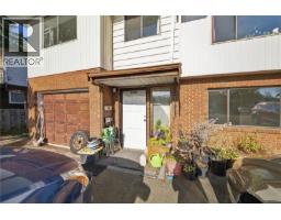 Kitchen - 2344/2346 Rosstown Rd, Nanaimo, BC V9T3R7 Photo 7