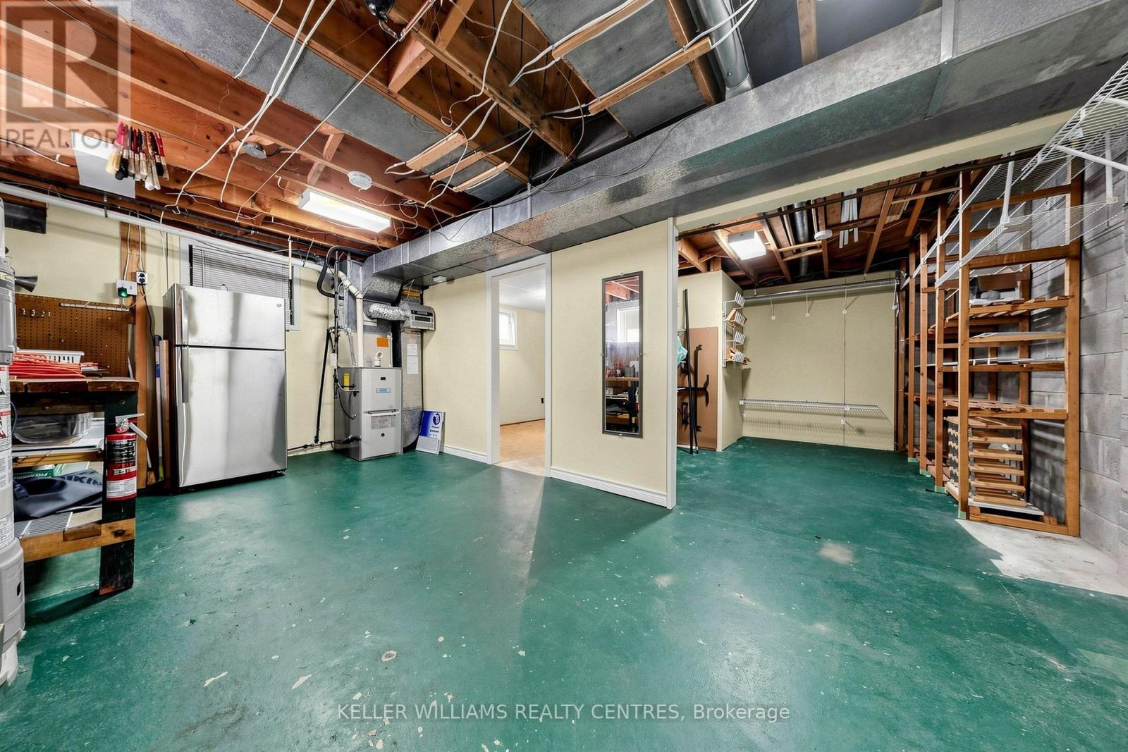 369 OSIRIS DRIVE - 21