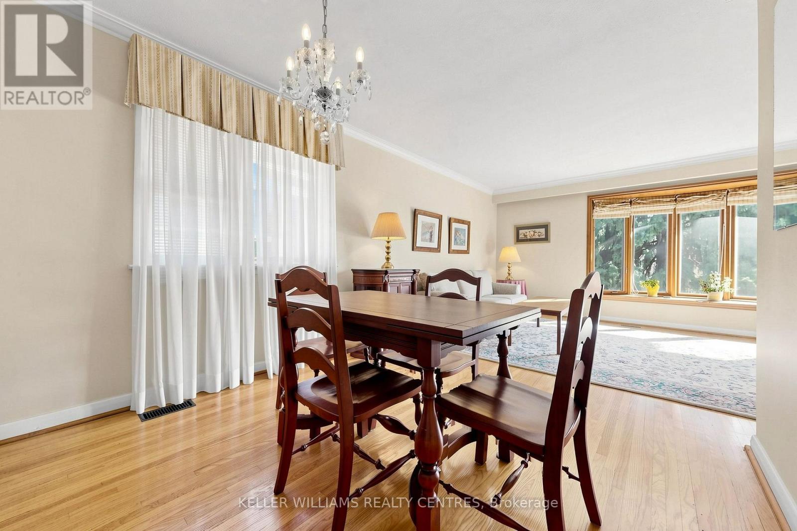 369 Osiris Drive, Richmond Hill, ON photo 6